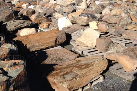 Photo of Rolleri Landscape Products Yard Boulders center area.